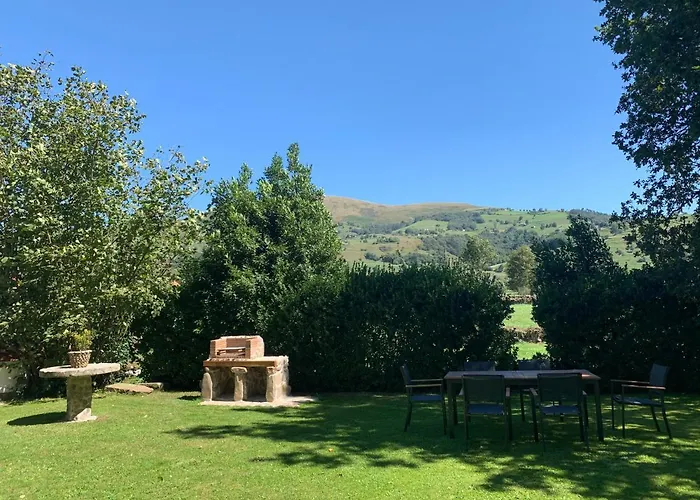 Casa Amalia - En El Corazon De Cantabria!! Holiday home